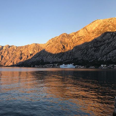 Bed and Breakfast Palazzo Sbutega Kotor Exteriér fotografie