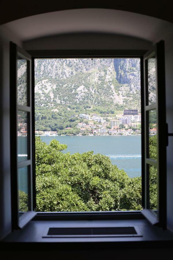 Bed and Breakfast Palazzo Sbutega Kotor Exteriér fotografie
